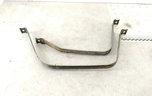 Audi Q7 4L Fuel tank mounting bracket 