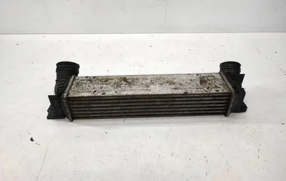BMW X1 E84 Intercooler radiator 7798788