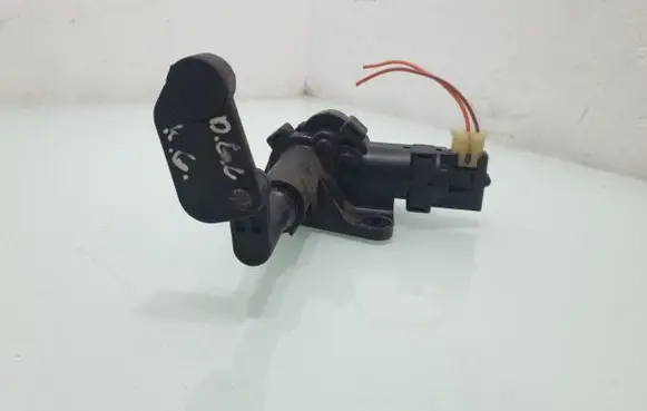 Dodge Grand Caravan Vent window/glass motor 04717607AC