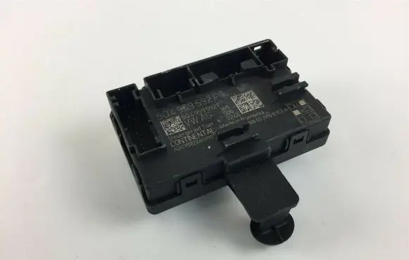 Volkswagen Golf VII Other control units/modules 5Q4959592F Z2976
