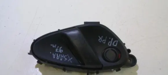 Citroen Xsara Front door interior handle 9623200077