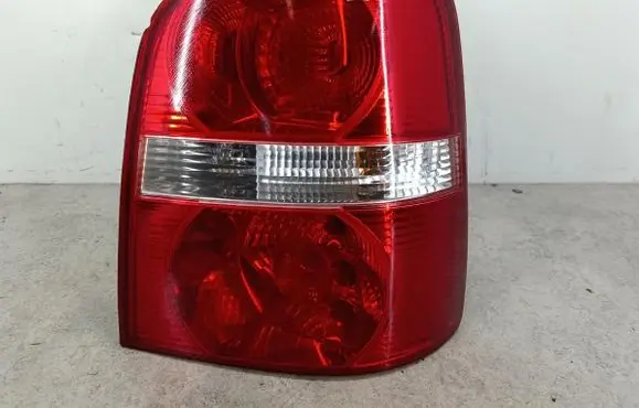 Volkswagen Touran I Rear/tail lights 