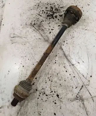 Volkswagen Golf VI Rear driveshaft