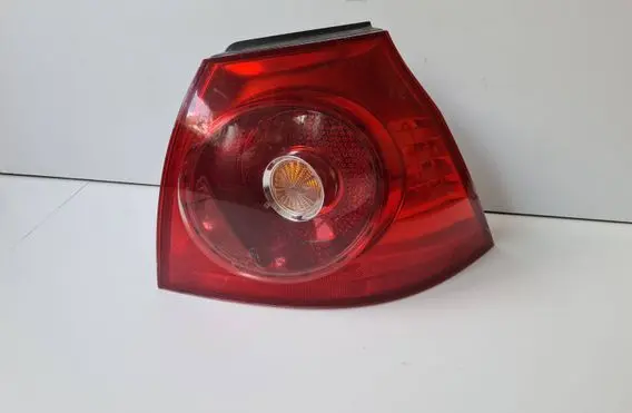 Volkswagen Golf V Rear/tail lights 1K6945096E 00041721 028490202B