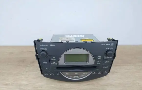 Toyota RAV 4 (XA30) Radio/CD/DVD/GPS head unit 86120-42220