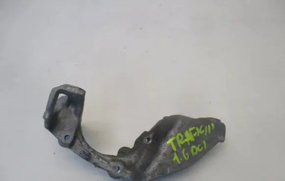 Opel Vivaro Engine mounting bracket