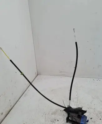 Audi A4 S4 B5 8D Rear door lock