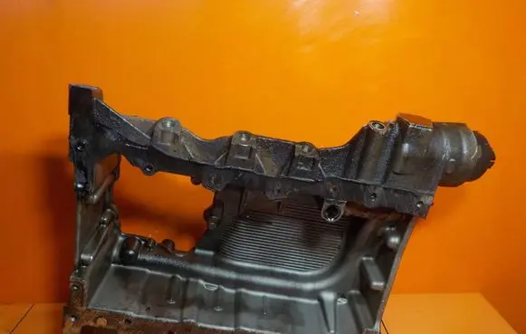 Nissan Navara D23 Oil sump 110170567R