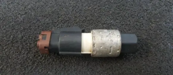 Ford Transit - Tourneo Connect Air conditioning (A/C) pressure sensor 95BW19E561AA 95BW-19E561-AA