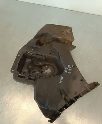 Volvo V40 Rear bumper mounting bracket 31395103