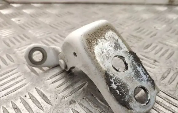 Honda Civic X Front door upper hinge