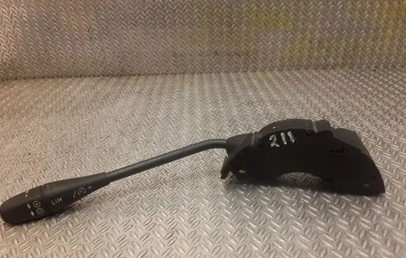 Mercedes-Benz E W211 Cruise control switch A0085452524 0085452524