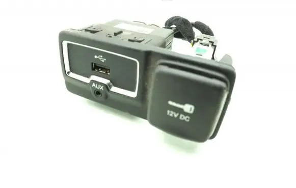 Jeep Renegade Radio/CD/DVD/GPS head unit 735604054