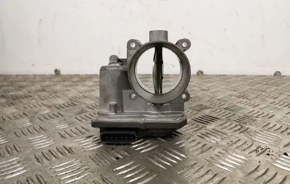 Subaru Outback (BS) Electric throttle body valve 16112AA450