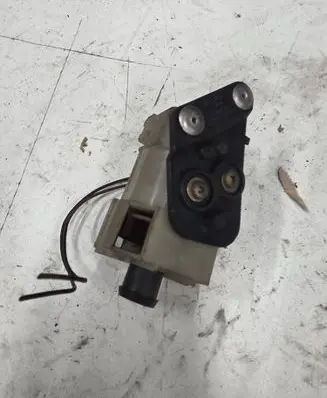 Audi A3 S3 8L Sensor 8L1820529