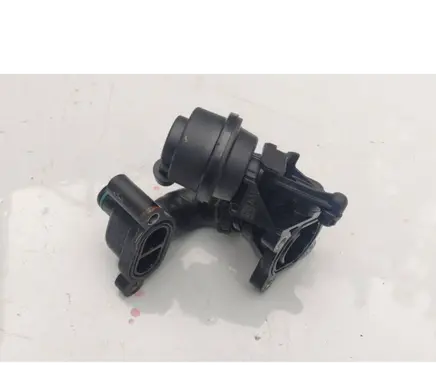 Audi Q7 4L Engine coolant pipe/hose 059121506H