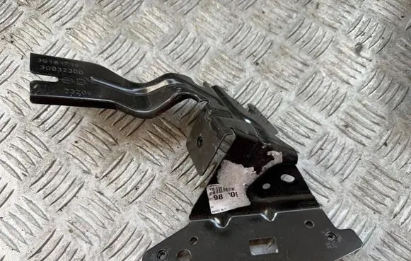 Opel Corsa F Fender 30932300