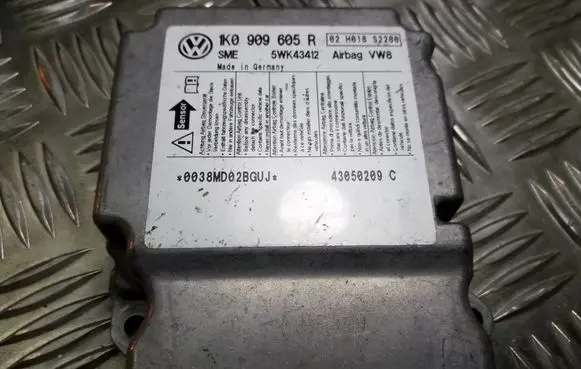 Volkswagen Golf V Airbag control unit/module 1K0909605R