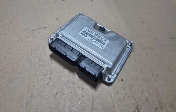 Audi A2 Engine control unit/module 045906019BA 0281011404 1039S02312