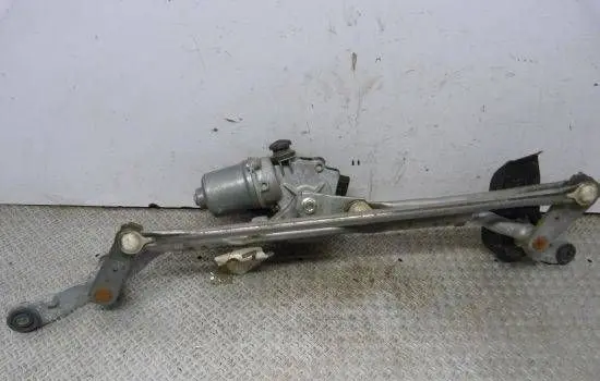 Mazda CX-5 II Front wiper linkage and motor TK7867340A