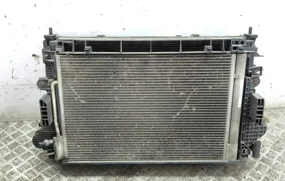 Opel Insignia B Radiator set 84216861 84207974