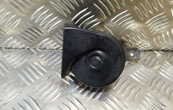 Volvo S80 Horn signal E30055306