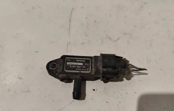 Opel Zafira B Air pressure sensor 0281002770
