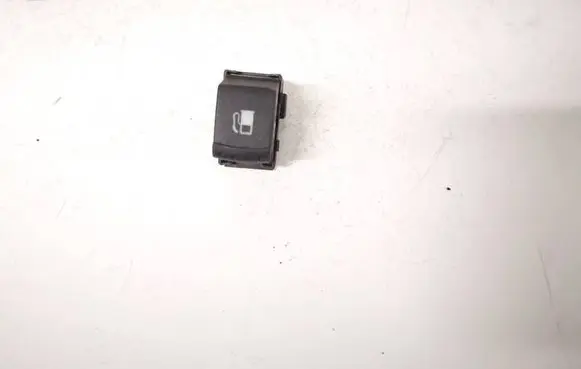 Volkswagen PASSAT B5.5 Fuel tank opening switch 1J0959833A