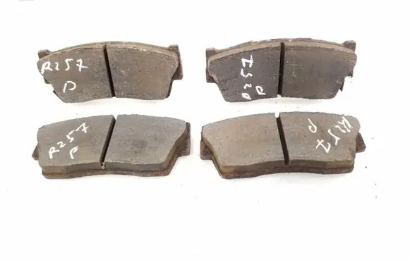 Suzuki X-90 Brake pads (front) 