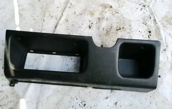 Volkswagen PASSAT B4 Other interior part 1355D2163