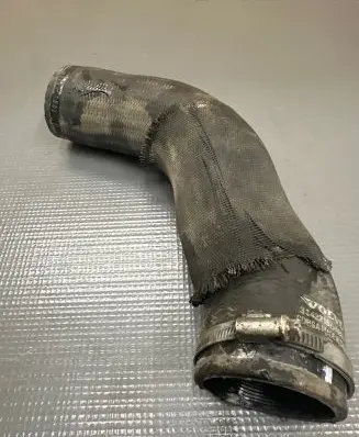 Volvo XC60 Intercooler hose/pipe 31422152