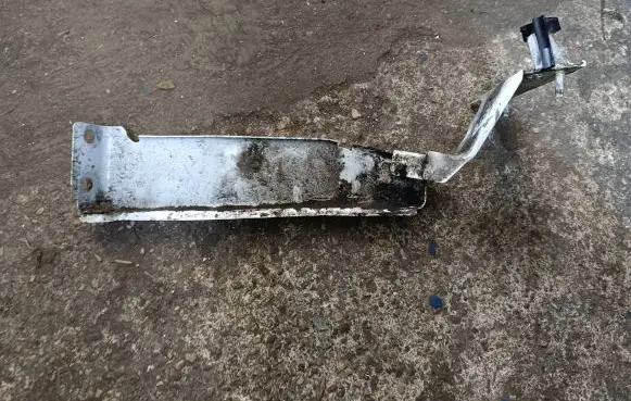 Audi A4 S4 B8 8K Fender mounting bracket