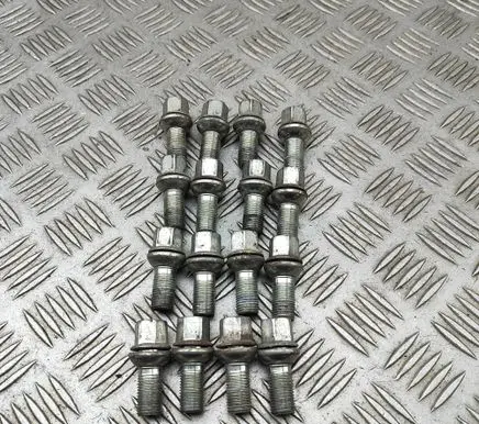 Skoda Enyaq iV Nuts/bolts WHT002438