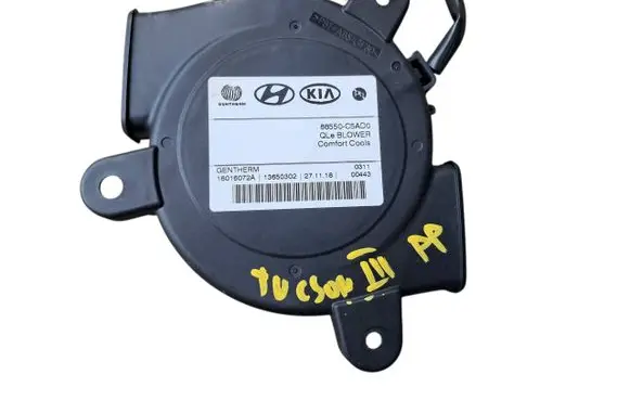 Hyundai Tucson TL Seat fan/blower 88550C5AD0 0311 00443