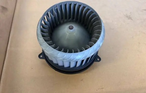 Heater fan/blower