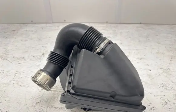 BMW M4 G82 G83 Air filter box 8095804 13718095804 8095812