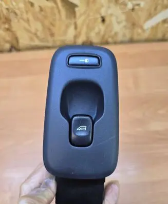 Volvo XC90 Electric window control switch 30737519