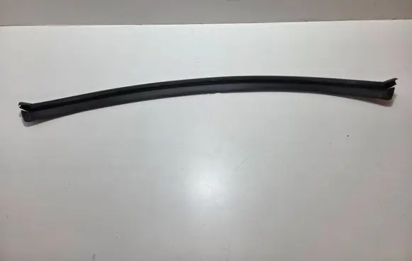 BMW 5 F10 F11 Engine compartment rubber 7206521