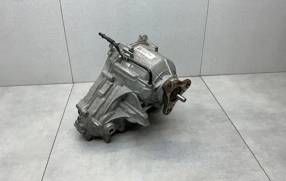 BMW X3M F97 Gearbox transfer box case 8747766 18180810 181808