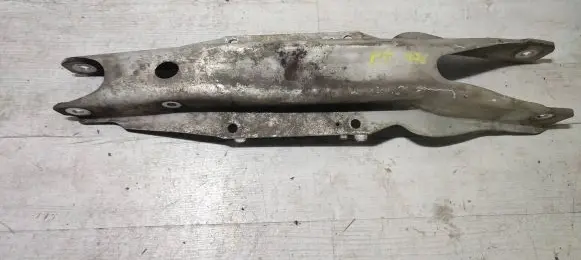Mercedes-Benz A W176 Rear upper control arm/wishbone