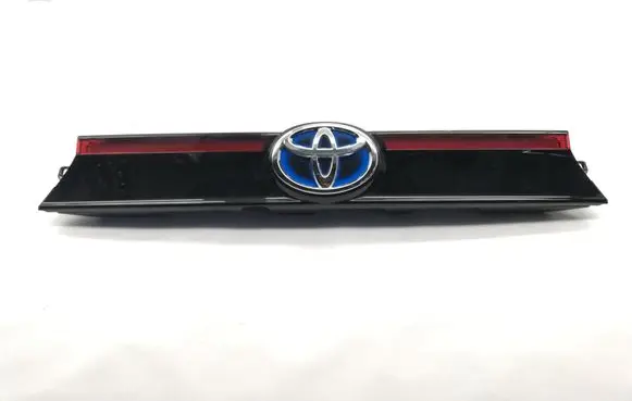 Toyota Yaris Cross Tailgate rear/tail lights 768010D760