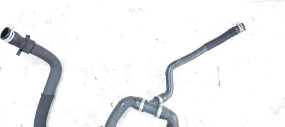 Ford Kuga II Engine coolant pipe/hose FV418260AG