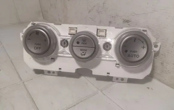Mazda 6 Climate control unit