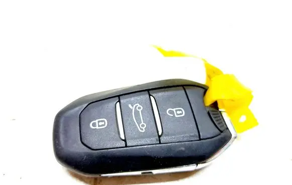 Peugeot 308 Ignition key/card 2016DP1485