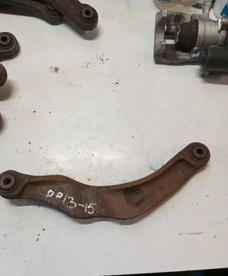 Volvo V60 Rear control arm 31406749