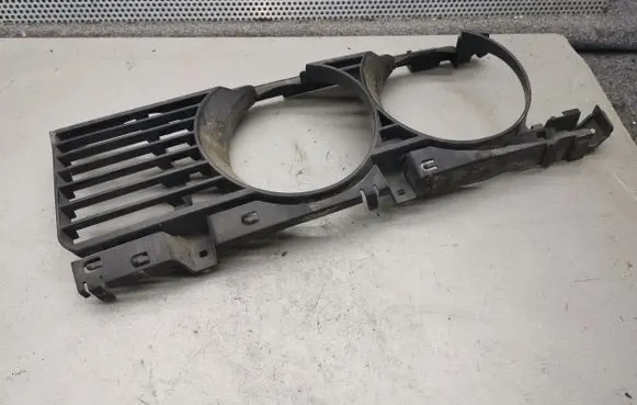 Under headlight/headlamp trim