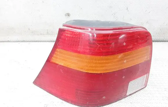 Volkswagen Golf IV Rear/tail lights 1J6945095R