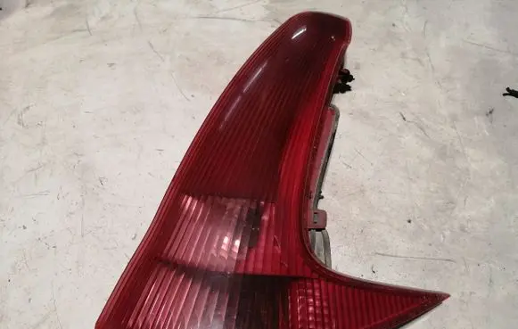 Peugeot 206 Rear/tail lights