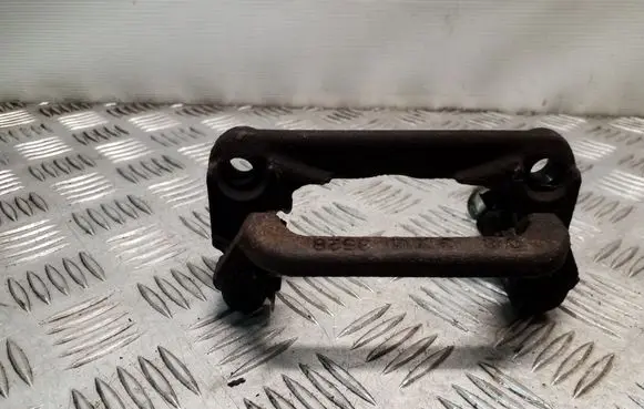 Nissan Juke I F15 Brake caliper pad carrier rear 