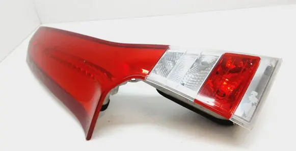Volvo V70 Tailgate rear/tail lights